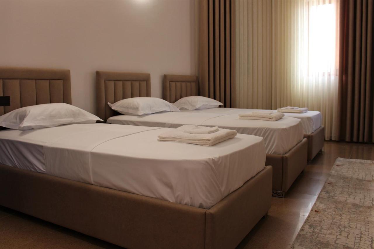 Hotel Vila Maledhi Berat Exterior foto